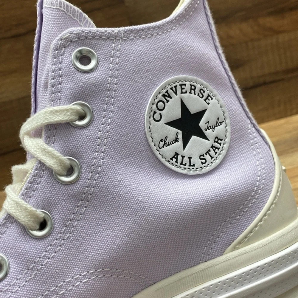 CONVERSE ALL STAR ⭐️ HI BRAND NEW - Picture 6 of 8